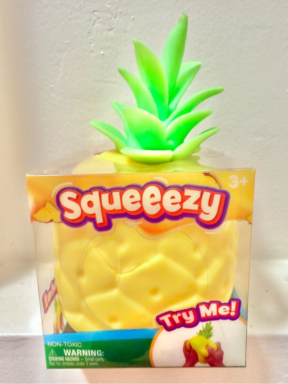 NEW! VIRAL Squishy Pineapple by Toymendous Sunny Days Squeeezy!